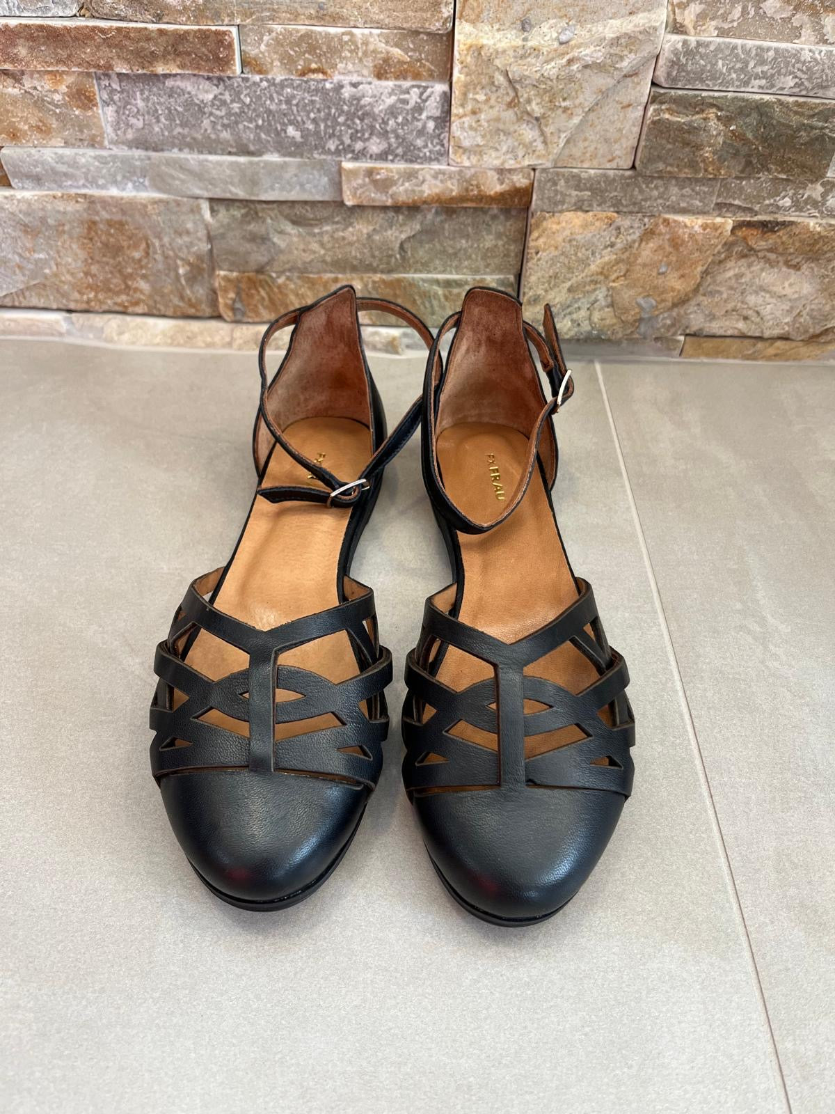 Sandalo donna nero-FRAU - Calzature principe