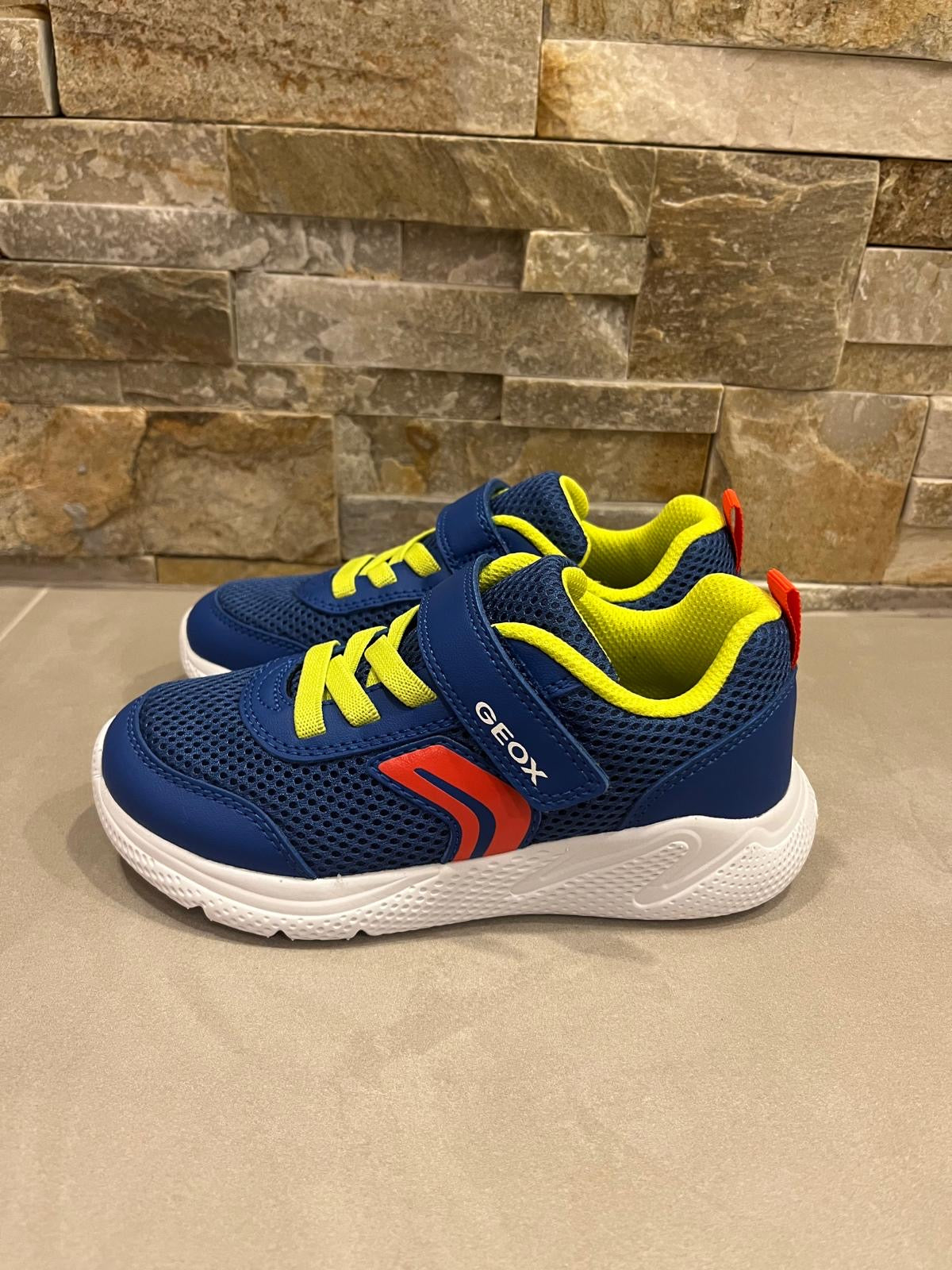 Sneakers bambino blu e giallo-GEOX - Calzature principe