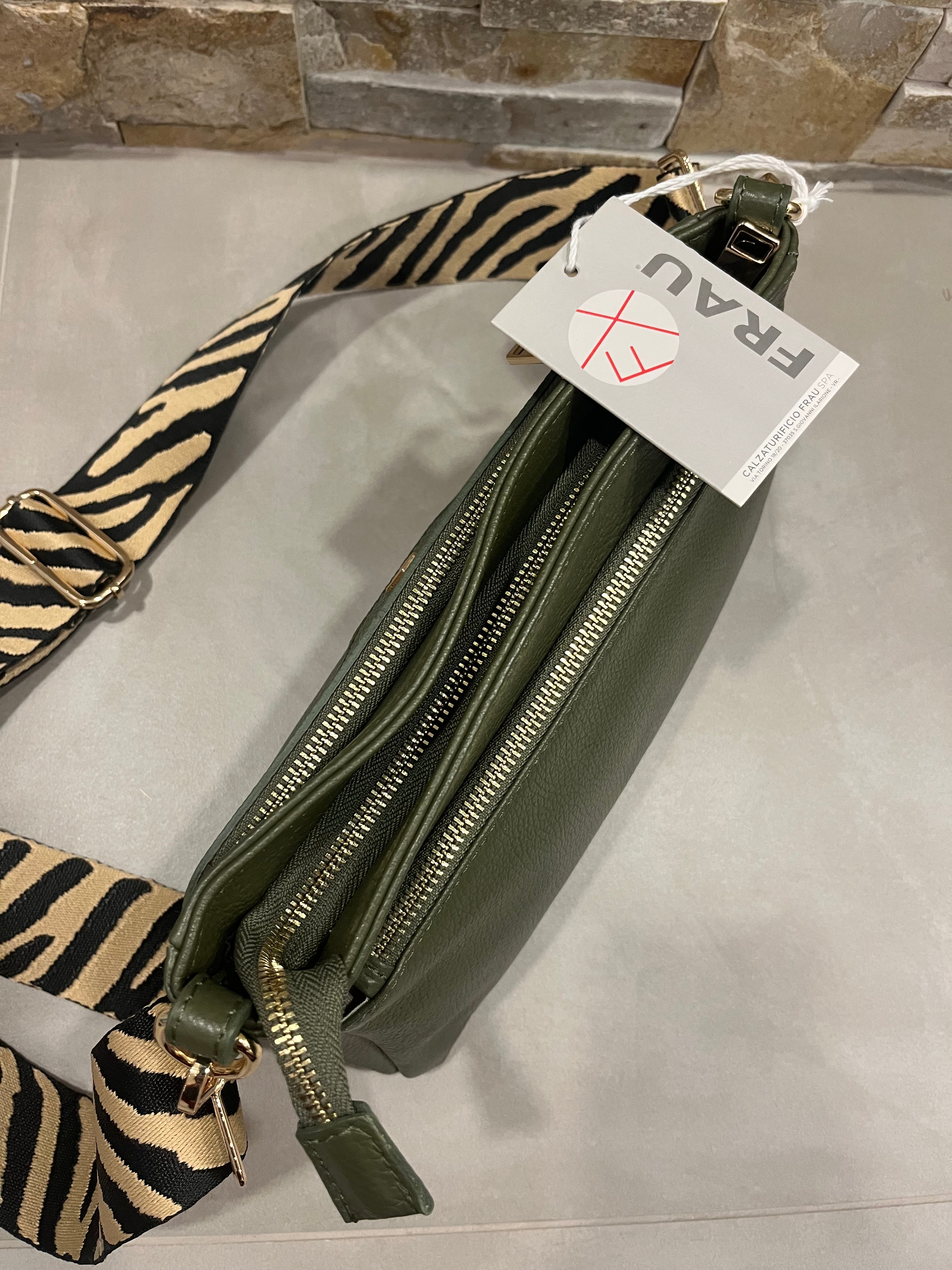 Tracolla in pelle - FRAU - Calzature principe