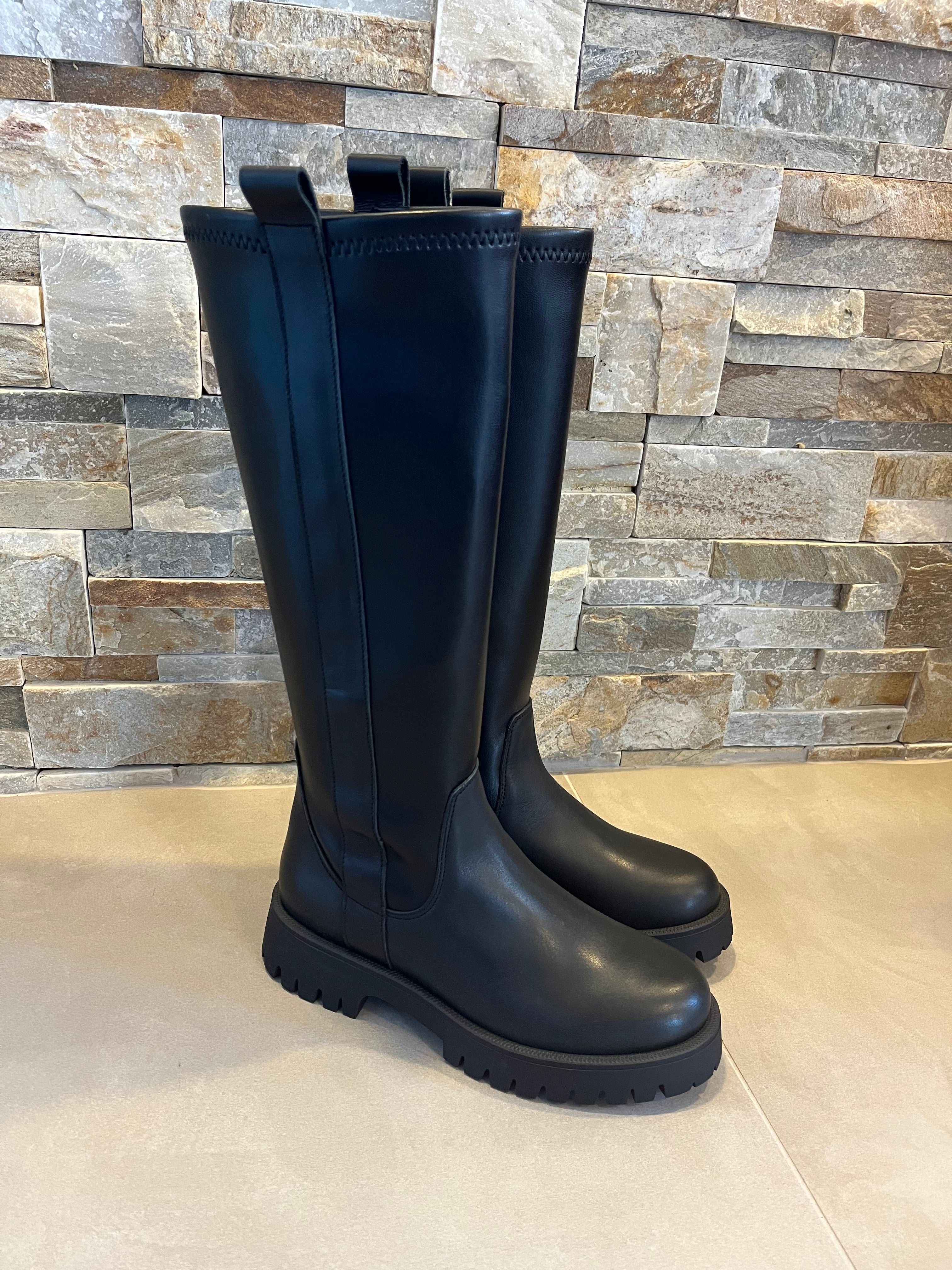 Stivale in pelle FRAU - Calzature principe