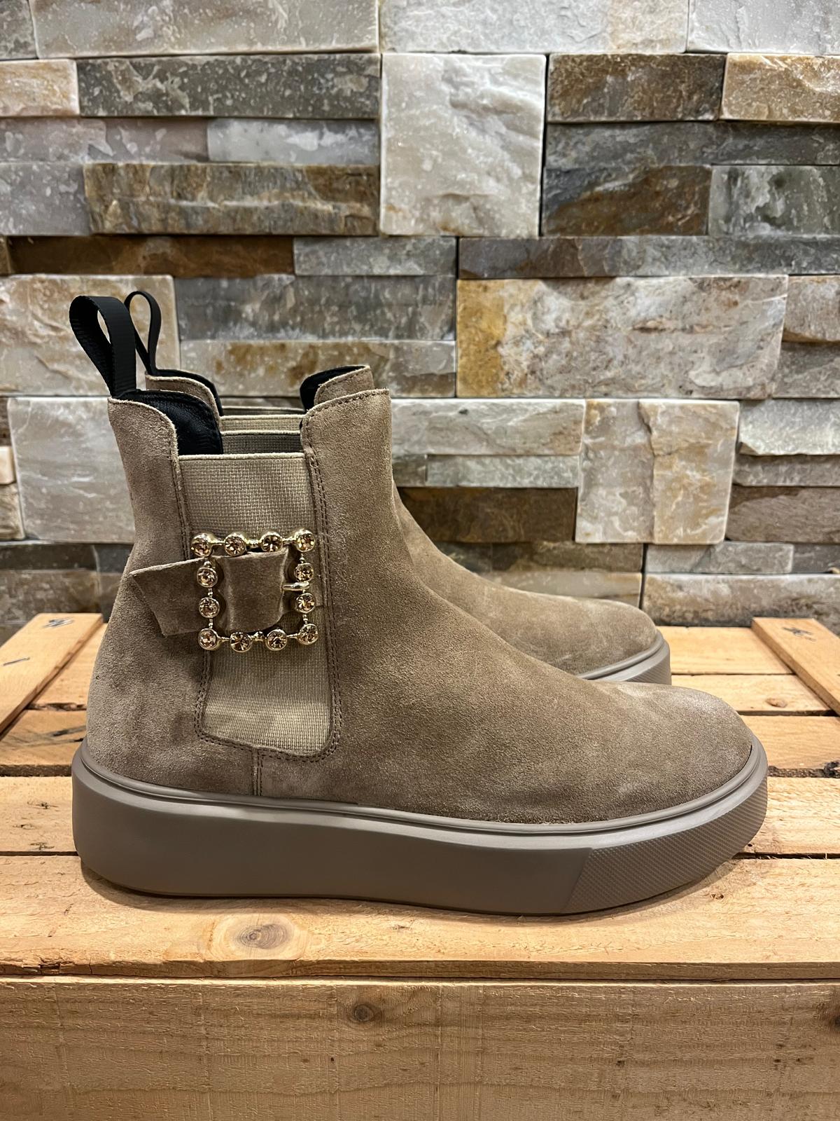 Stivaletto Scamosciato-FRAU - Calzature principe