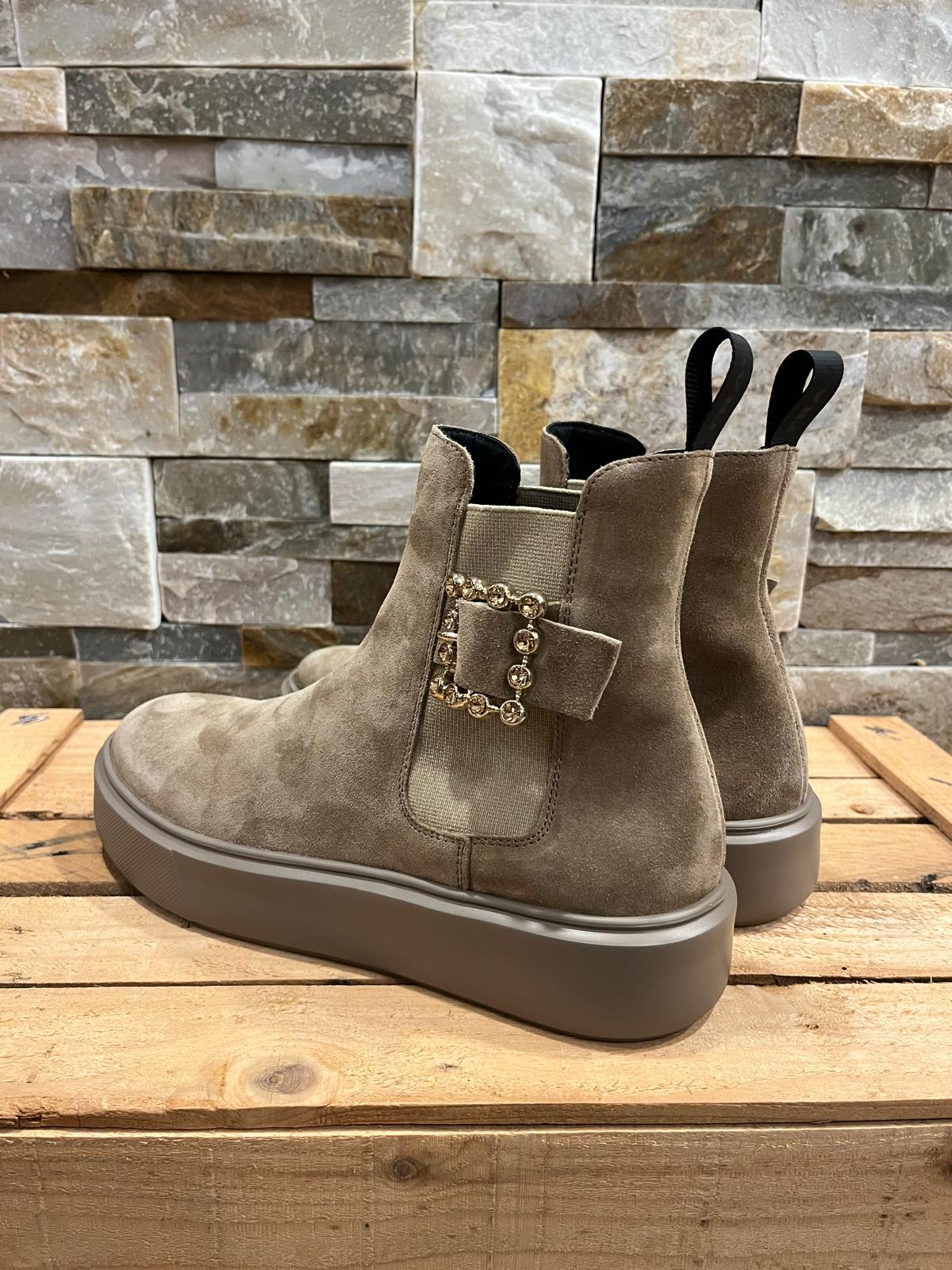 Stivaletto Scamosciato-FRAU - Calzature principe