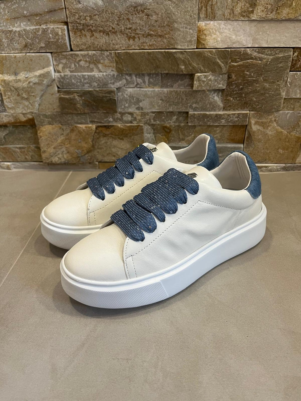 Sneakers donna bianca-FRAU - Calzature principe