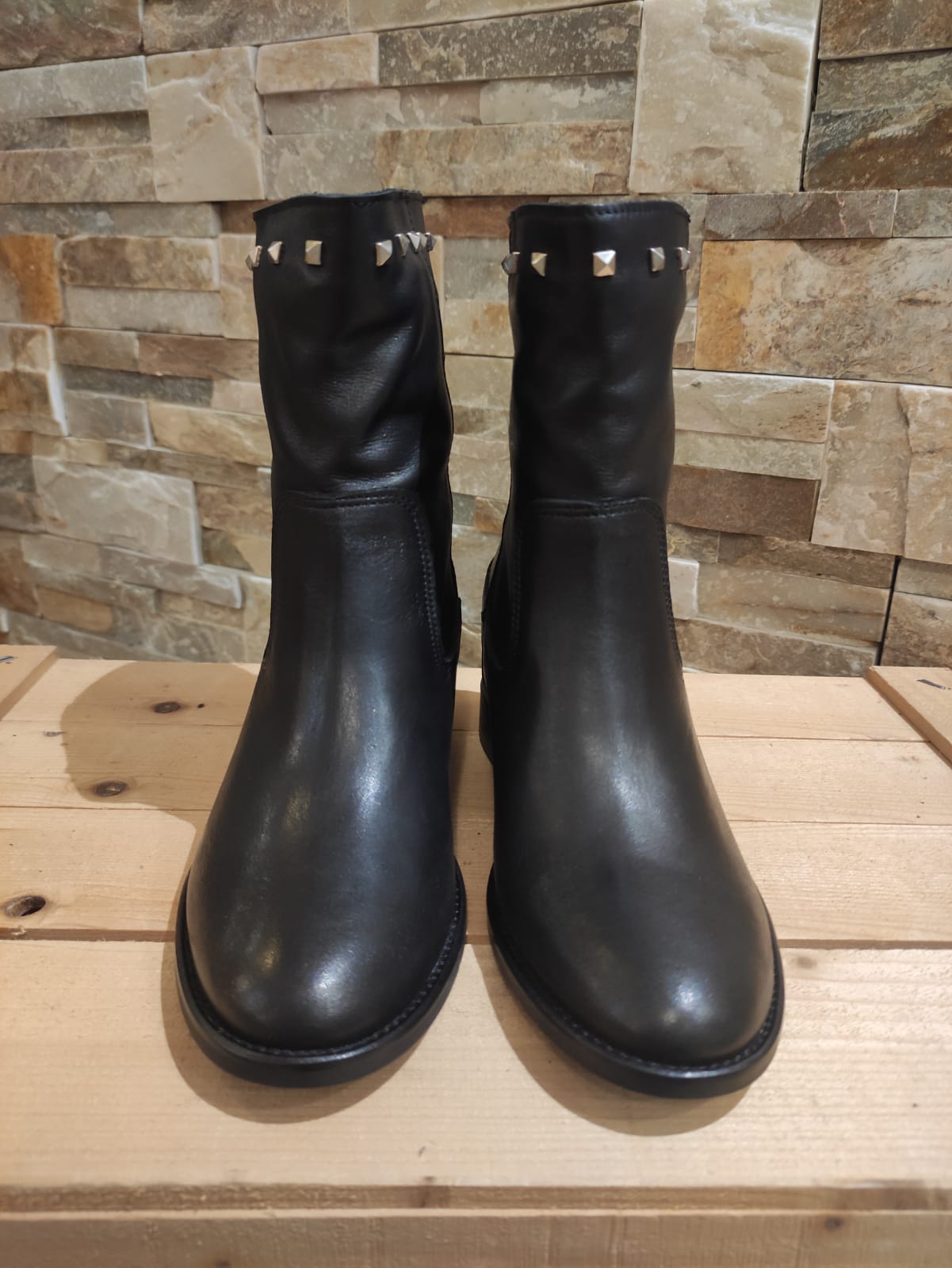 Stivaletto donna con zeppa interna - Calzature principe